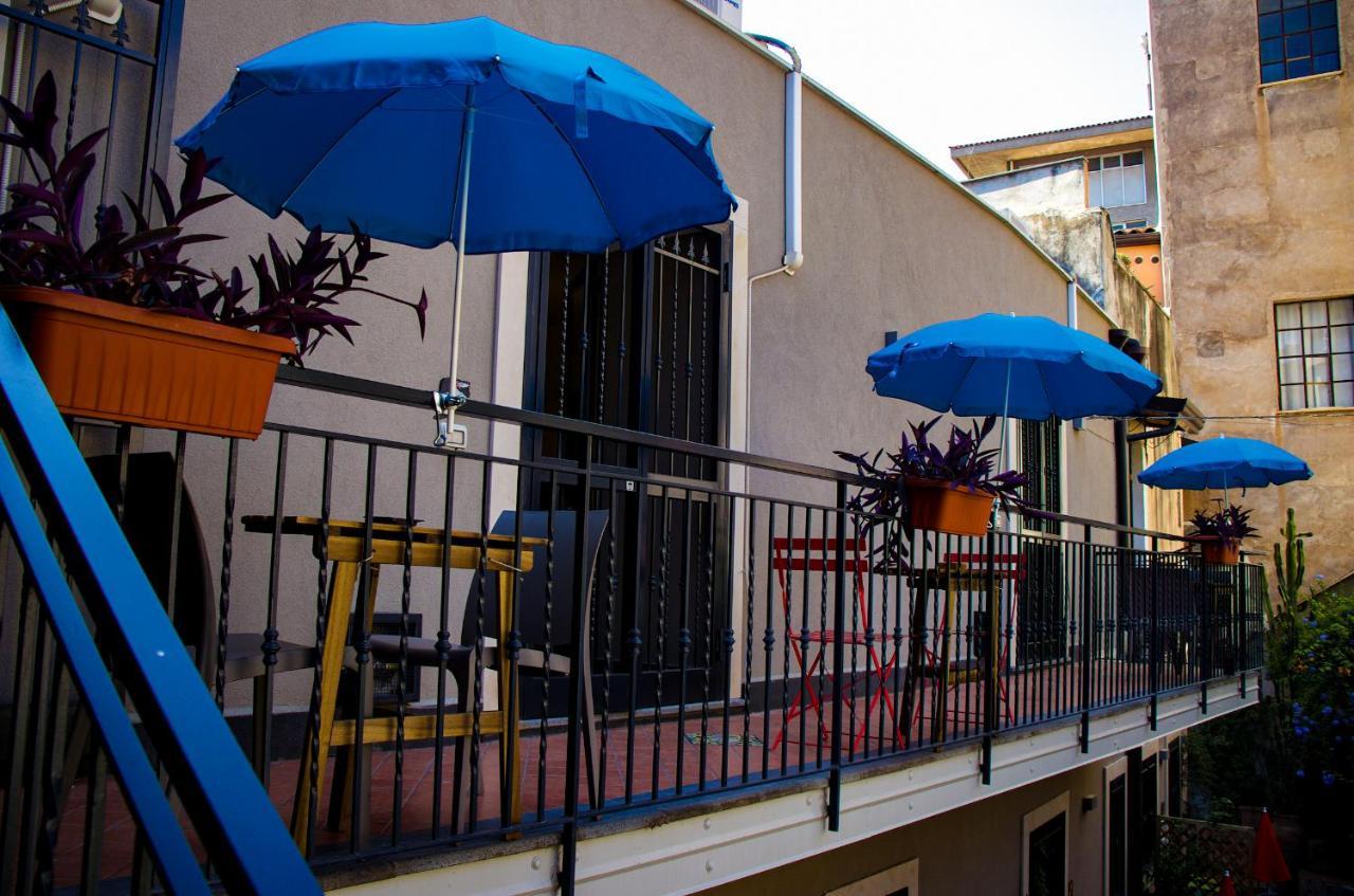 Trinacria Apartments Catania Bagian luar foto